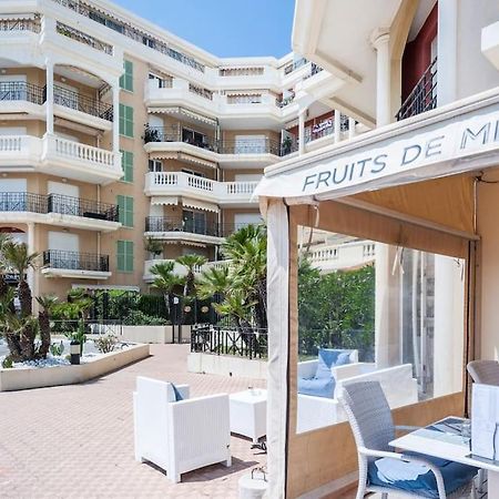 Superbe Studio Avec Terrasse En Front De Mer Menton Exterior photo