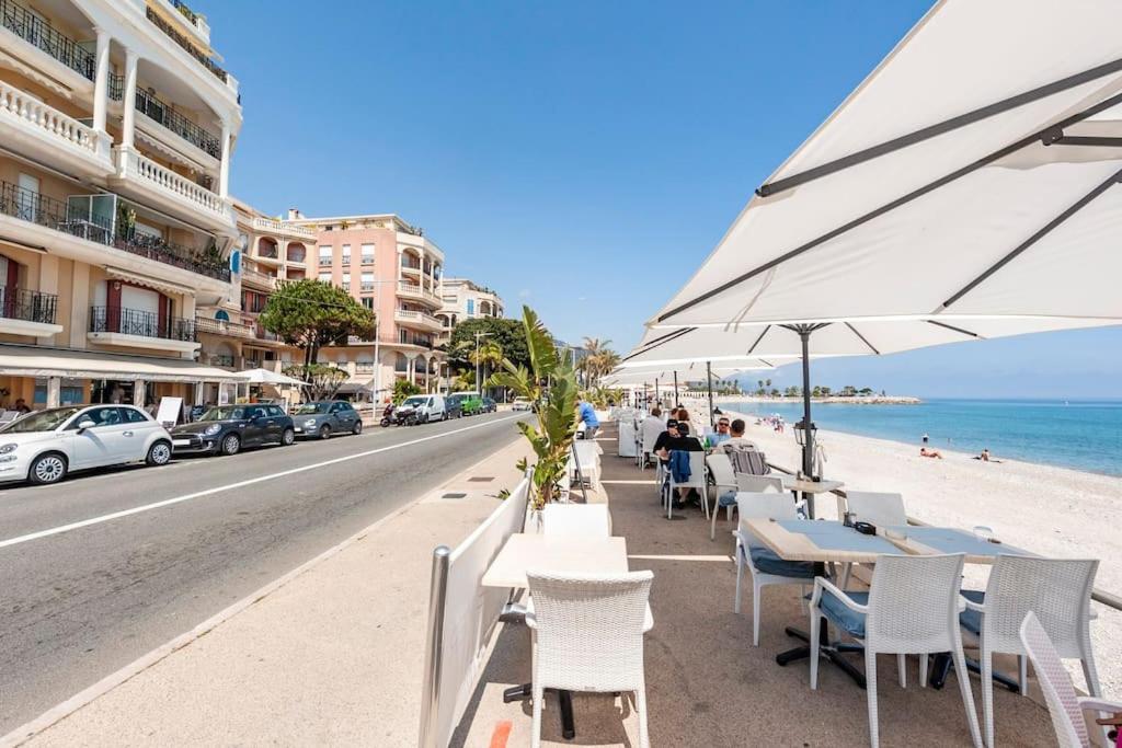 Superbe Studio Avec Terrasse En Front De Mer Menton Exterior photo